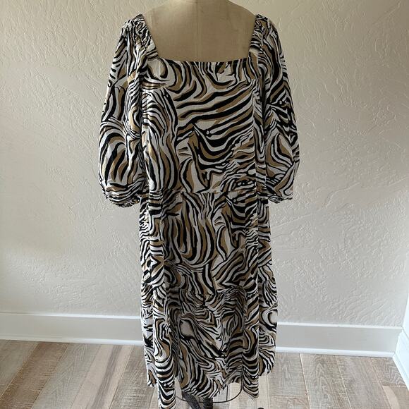 MLLE GABRIELLE | Animal Print Square Neck Casual Dress NEW Plus Size Women's 2X - Picture 1 of 12